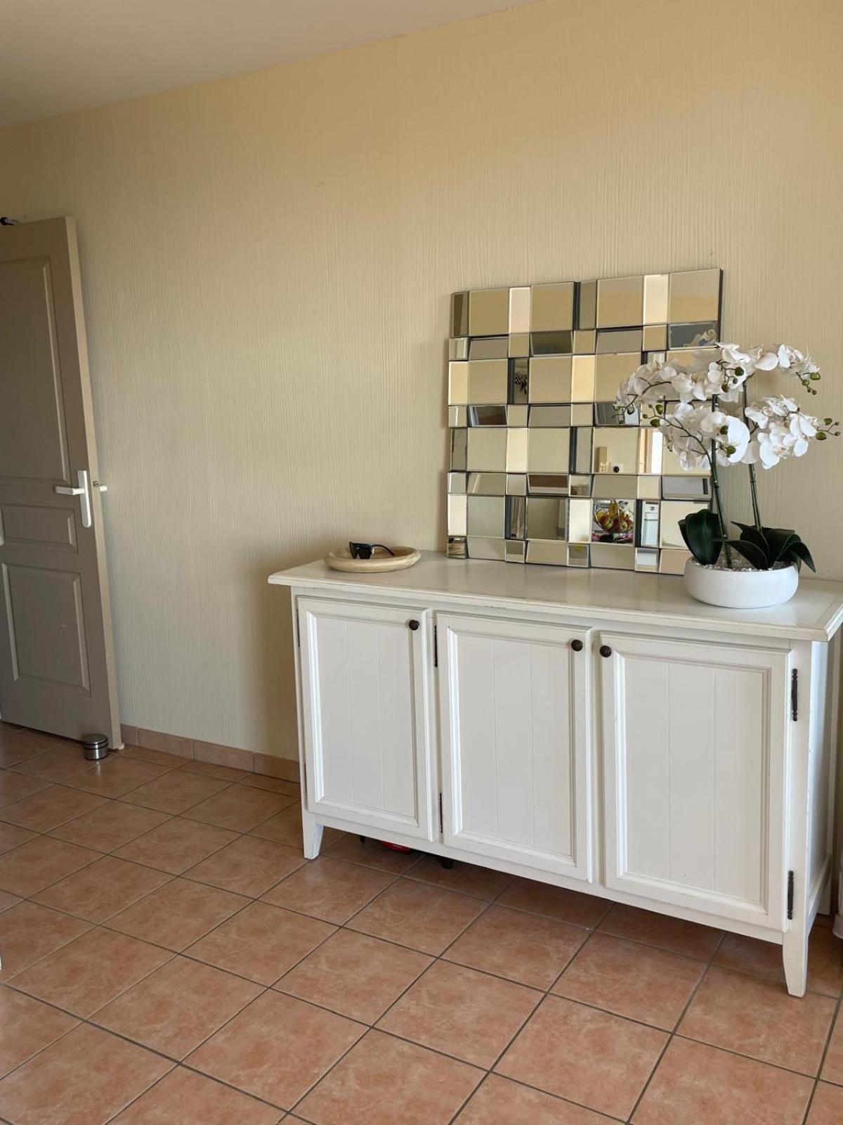 Blue Bay Issambres Apartment Ле Исамбр Екстериор снимка